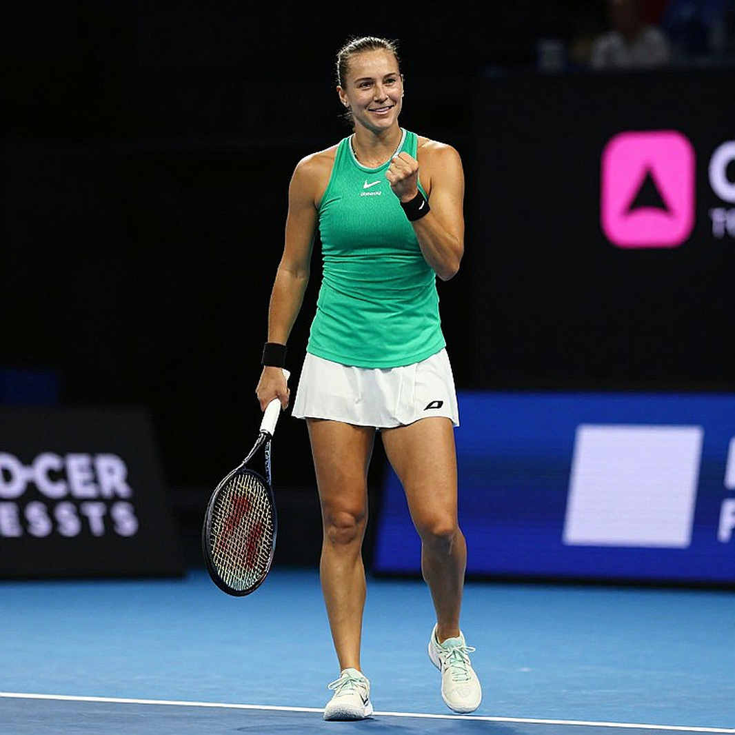 Sabalenka mang trang sức thiết kế riêng đến US Open 2026