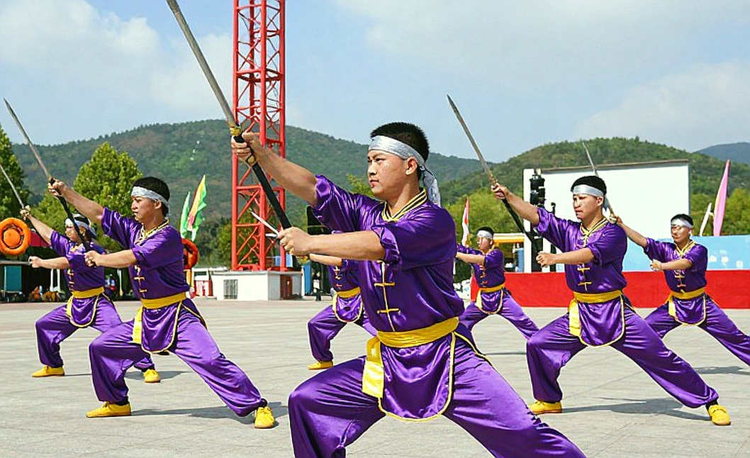 Trang dữ liệu trống: Khi phóng viên thể thao chọn đặt bút xuống