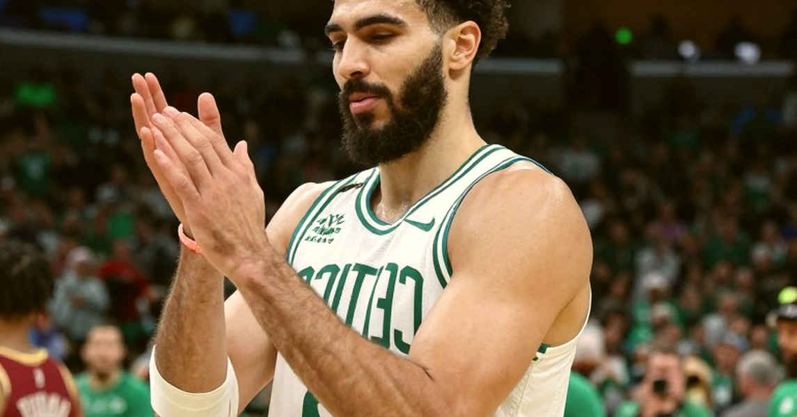 Cấu trúc điều khoản và quỹ lương: Câu chuyện thật phía sau kỳ chuyển nhượng NBA