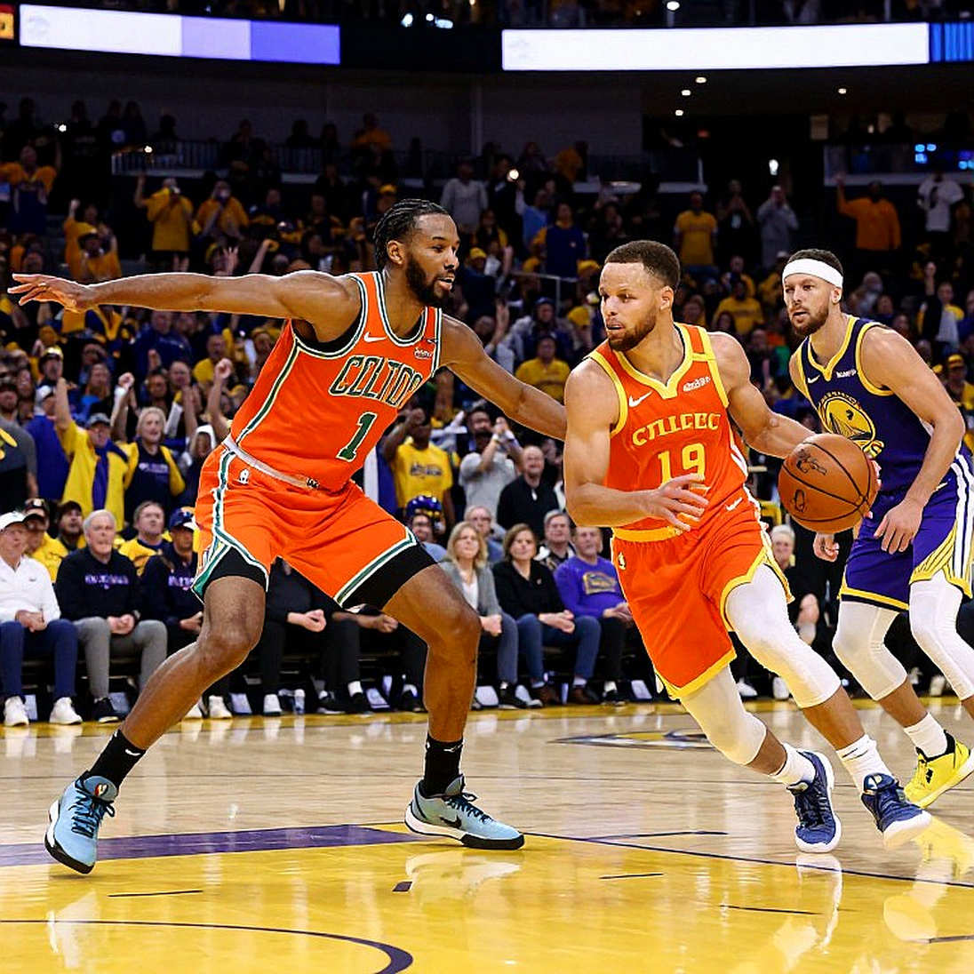 29 mùa giải WNBA: Bốn đế chế, ba nhà vô địch quốc tế và một cái tên bị viết sai suốt gần hai thập niên